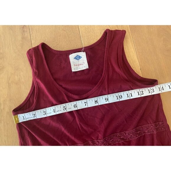 Wild Blue X Sadie Robertson Women’s Burgundy Red Tank Top S Peep Hole - Picture 6 of 7